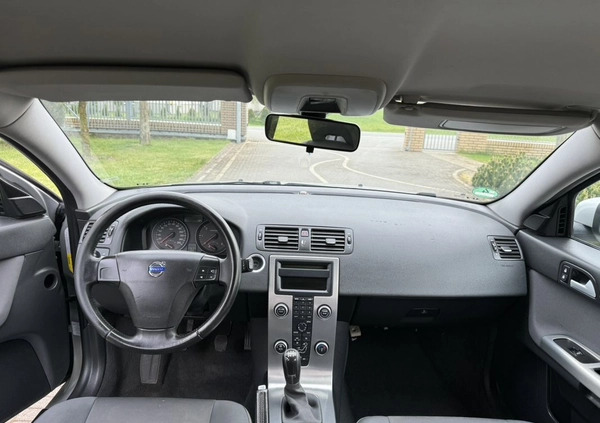 Volvo V50 cena 14900 przebieg: 210000, rok produkcji 2008 z Jastrowie małe 596